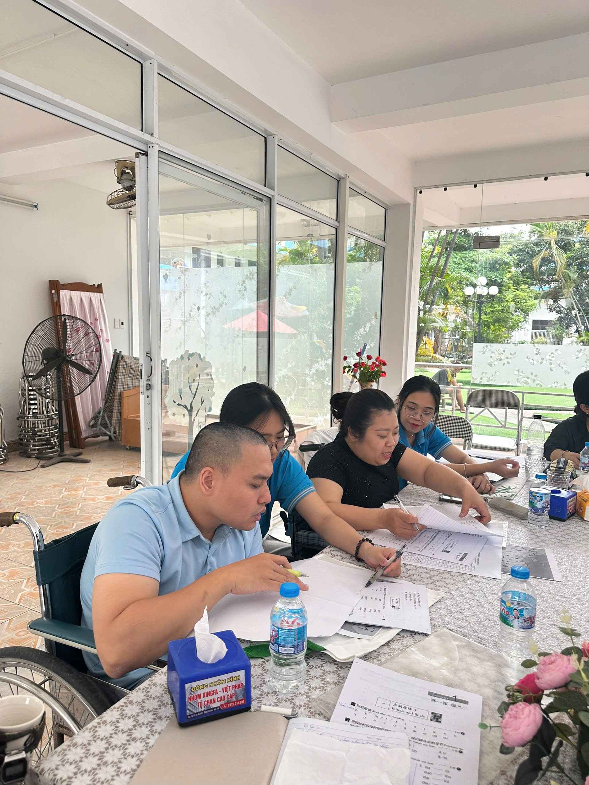 LỚP HỌC ĐẶC BIỆT NƠI NGHỊ LỰC VÀ ƯỚC MƠ ĐƯỢC TỎA SÁNG - 7
