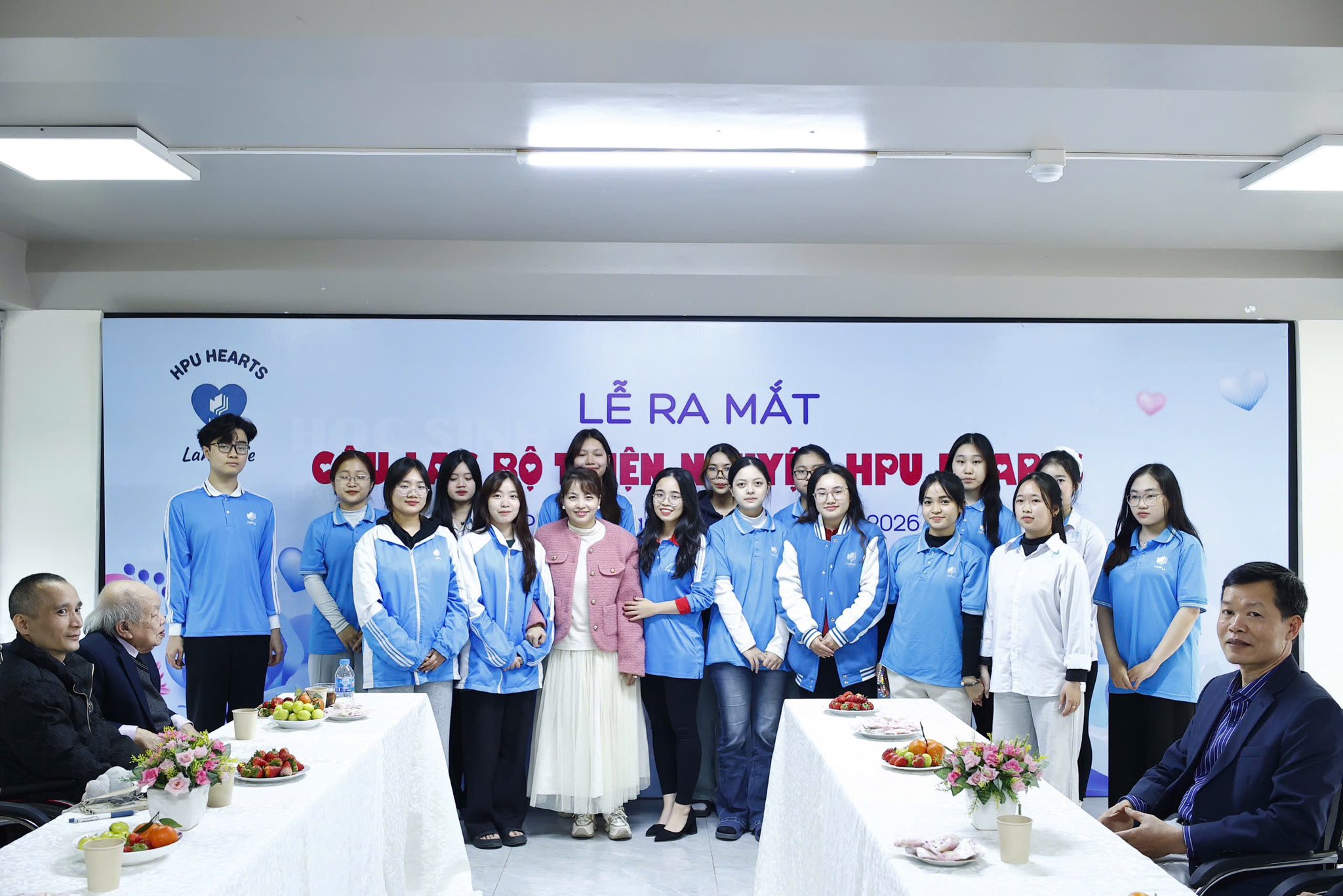 Ra mắt CLB Trái Tim HPU Hearts - 3